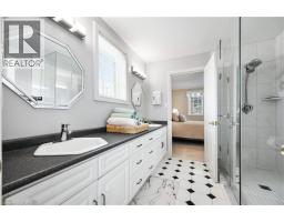 375 RIVER OAK Place - 32