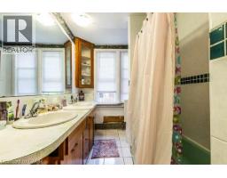 133 ALBERT Street - 24