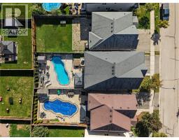 25 MERRITT Lane - 47