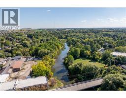 18 PRINCE PHILIP BLVD Boulevard - 21