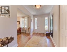 101 MCCRAE Place - 9