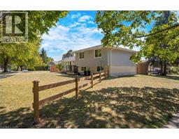 71 PEPPERWOOD Crescent - 3