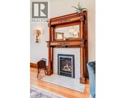 350 QUEEN Street S - 10