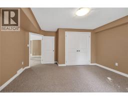139 STIRLING Street - 30