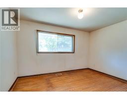2795 VICTORIA Street N - 17