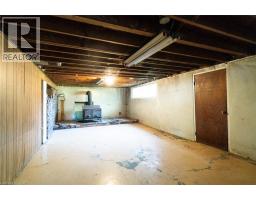 2795 VICTORIA Street N - 22