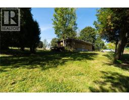2795 VICTORIA Street N - 25