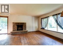 2795 VICTORIA Street N - 7