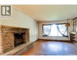 2795 VICTORIA Street N - 8