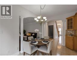 517 YORKSHIRE Drive - 10