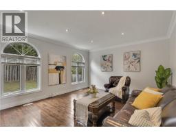 517 YORKSHIRE Drive - 11