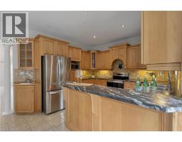 517 YORKSHIRE Drive - 16