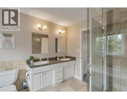 517 YORKSHIRE Drive - 33
