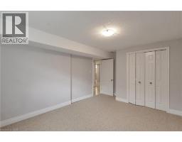 517 YORKSHIRE Drive - 36