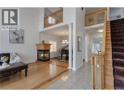 517 YORKSHIRE Drive - 4