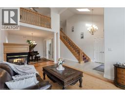 517 YORKSHIRE Drive - 5