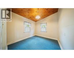 21 PANSY Avenue - 24