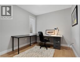 175 STIRLING MACGREGOR Drive - 23