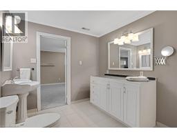 175 STIRLING MACGREGOR Drive - 32