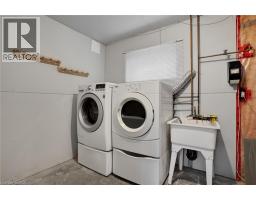 175 STIRLING MACGREGOR Drive - 35