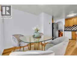 87 CHRISTOPHER Drive - 10