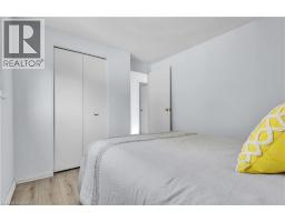 87 CHRISTOPHER Drive - 16