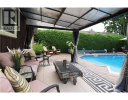 44 MILTON Avenue W - 35
