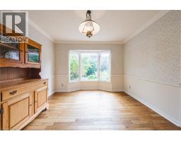 140 AMBERLY Boulevard - 14
