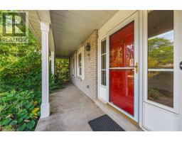 140 AMBERLY Boulevard - 6