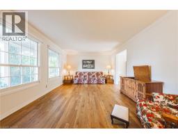 140 AMBERLY Boulevard - 9