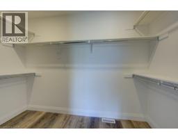 573 GUELPH Street - 16