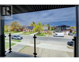 573 GUELPH Street - 21