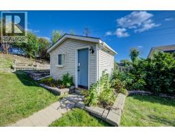144 LAURENTIAN Drive - 32