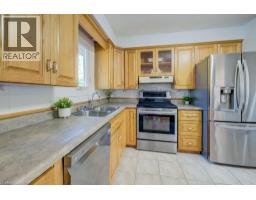 144 LAURENTIAN Drive - 9