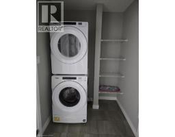 940 ROBERT FERRIE Drive - 11