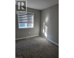 940 ROBERT FERRIE Drive - 12