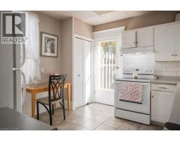 251 NORFOLK Street S - 12