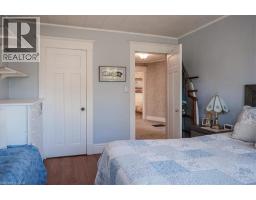 251 NORFOLK Street S - 19