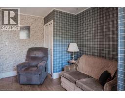 251 NORFOLK Street S - 21