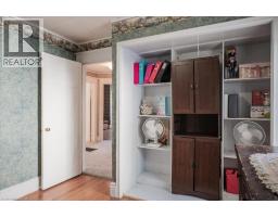 251 NORFOLK Street S - 23