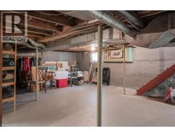 251 NORFOLK Street S - 33