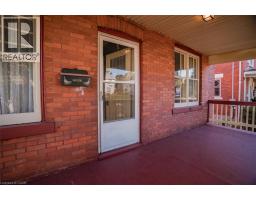 251 NORFOLK Street S - 4