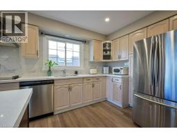 107 DINISON Crescent - 11