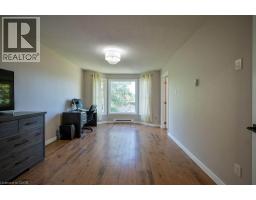 107 DINISON Crescent - 15