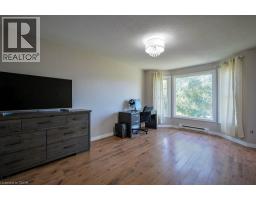 107 DINISON Crescent - 16