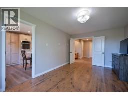107 DINISON Crescent - 18
