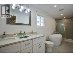 107 DINISON Crescent - 22