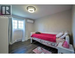 107 DINISON Crescent - 24