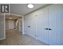 107 DINISON Crescent - 29