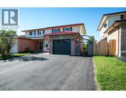 107 DINISON Crescent - 3
